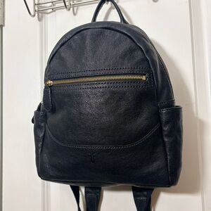 Frye Logan Leather Backpack - Black Tumbled Leather - Mid-Size Unisex